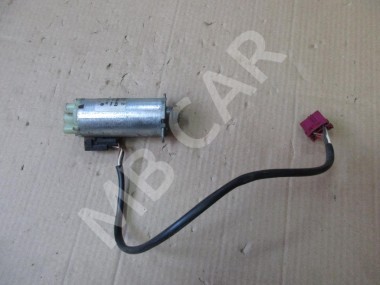 Моторчик регулировки сидений MERCEDES-BENZ S-класс W220 (1998 - 2005) — Разборка Мерседес