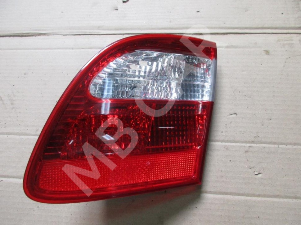 Фонарь крышки багажника MERCEDES-BENZ E-класс W211/S211 (2002 - 2006) фото 1 — Разборка Мерседес