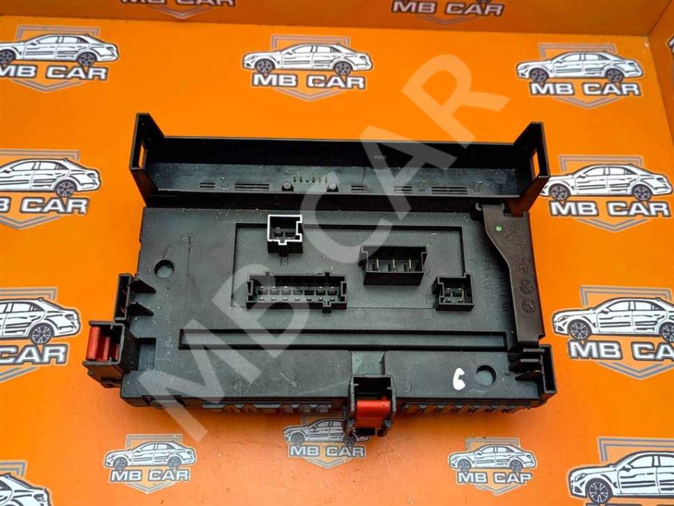 Блок предохранителей MERCEDES-BENZ S-класс W221 (2005 - 2009) фото 1 — Разборка Мерседес