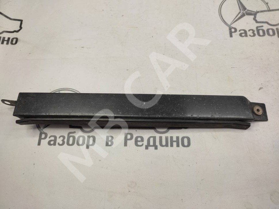 Ресницы фар MERCEDES-BENZ W124 W124/S124/C124/A124 (1984 - 1993) фото 1 — Разборка Мерседес