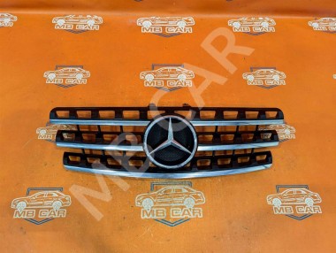 Решетка радиатора MERCEDES-BENZ M-класс W164 рестайлинг (2008 - 2011) — Разборка Мерседес