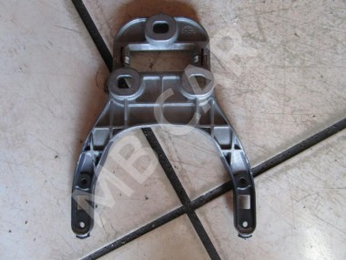 Кронштейн MERCEDES-BENZ E-класс W211/S211 (2002 - 2006) — Разборка Мерседес