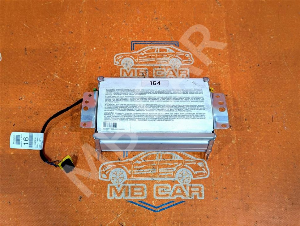 Подушка безопасности пасажирская MERCEDES-BENZ M-класс W164 (2005 - 2008) фото 1 — Разборка Мерседес