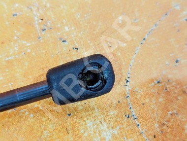 Амортизатор крышки багажника MERCEDES-BENZ GLK-класс X204 (2008 - 2012) — Разборка Мерседес