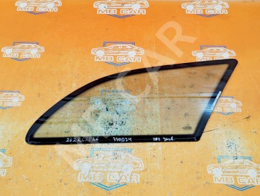 Стекло заднее правое MERCEDES-BENZ C-класс W202/S202 (1993 - 1997) — Разборка Мерседес