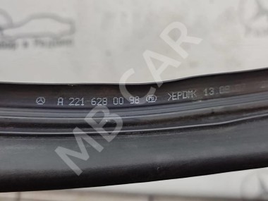 Уплотнитель моторного отсека MERCEDES-BENZ S-класс W221 (2005 - 2009) — Разборка Мерседес