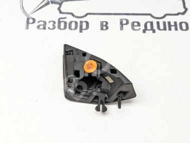 Уголок зеркала MERCEDES-BENZ CLS-класс C218/X218 (2010 - 2014) — Разборка Мерседес