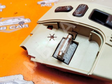 Плафон салона MERCEDES-BENZ E-класс W210/S210 рестайлинг (1999 - 2003) &mdash; Разборка Мерседес