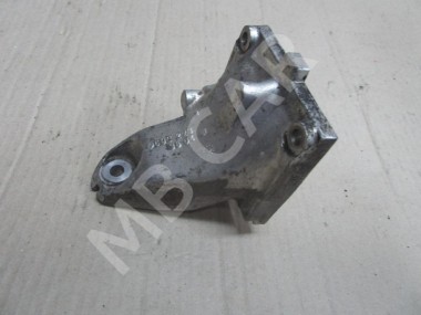 Лапа левая MERCEDES-BENZ W124 W124/S124/C124/A124 (1984 - 1993) — Разборка Мерседес