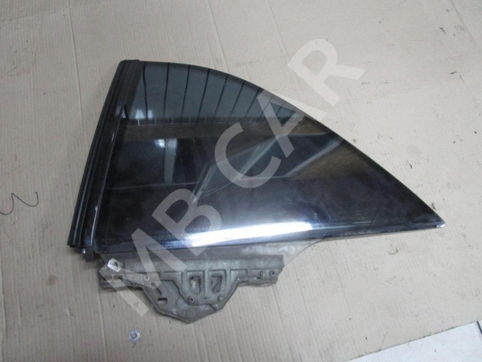 Стекло заднее левое MERCEDES-BENZ S-класс W140 (1991 - 1998) фото 1 — Разборка Мерседес