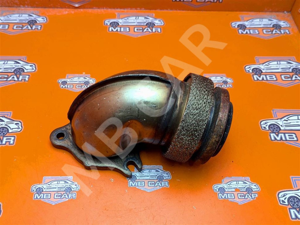 Патрубок турбины MERCEDES-BENZ Sprinter W906 (2006 - 2019) фото 1 — Разборка Мерседес