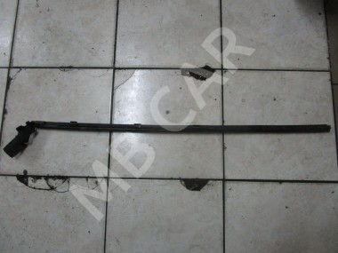 Уплотнитель стекла двери MERCEDES-BENZ CL-класс C140 (1992 - 2000) — Разборка Мерседес