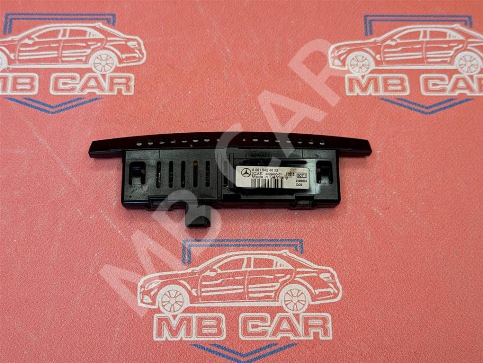 Индикатор парктроника MERCEDES-BENZ E-класс W212/S212/C207/A207 (2009 - 2013) фото 1 — Разборка Мерседес