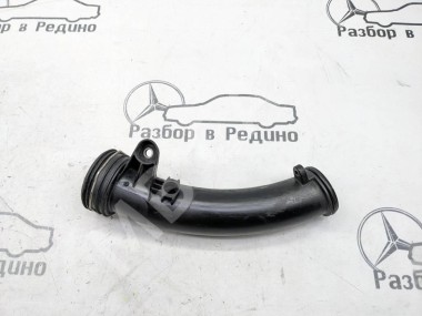 Патрубок интеркулера MERCEDES-BENZ E-класс W211/S211 (2002 - 2006) — Разборка Мерседес
