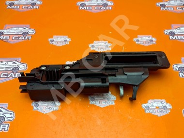 Ручка открытия багажника MERCEDES-BENZ M-класс W163 рестайлинг (2001 - 2005) — Разборка Мерседес