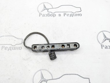 Плата заднего фонаря MERCEDES-BENZ W124 W124/S124/C124/A124 (1984 - 1993) — Разборка Мерседес