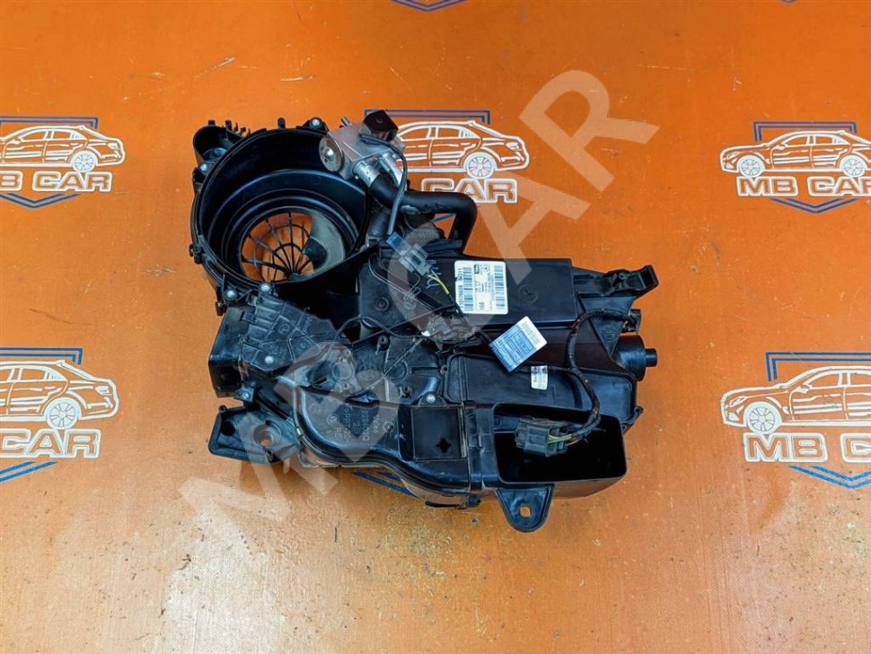 Корпус печки MERCEDES-BENZ GL-класс X166 (2012 - 2016) фото 1 &mdash; Разборка Мерседес
