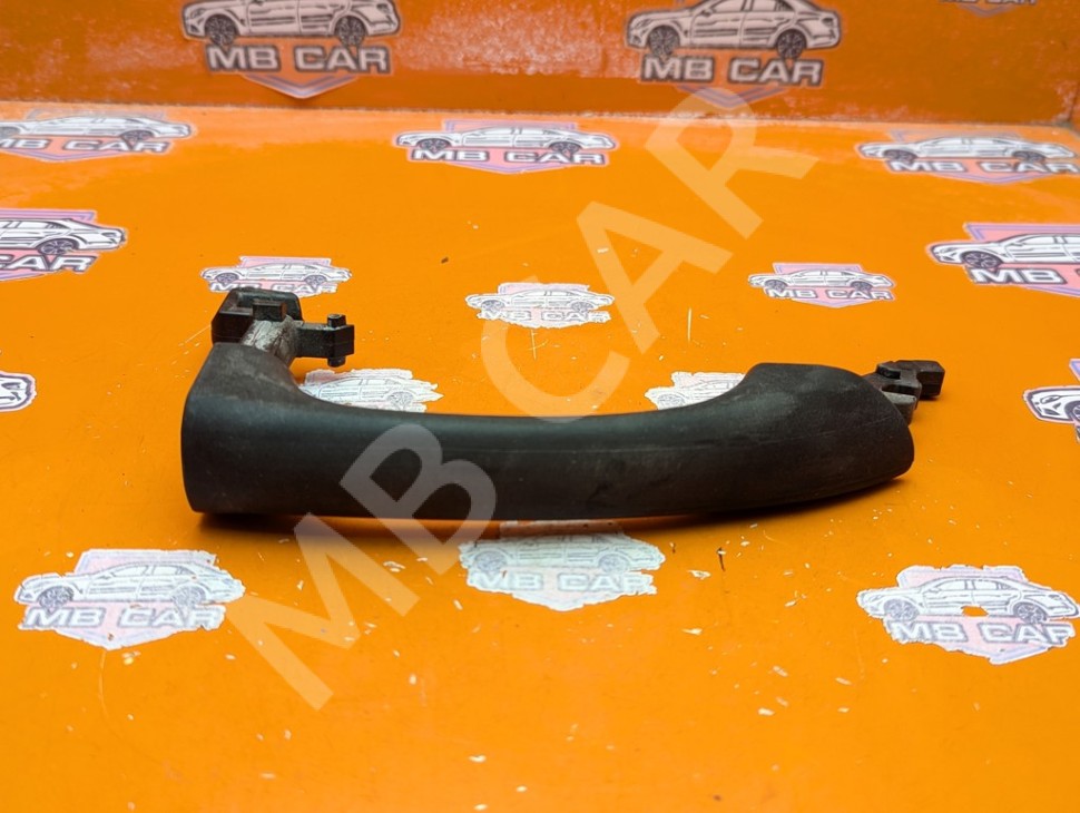 Ручка двери наружняя MERCEDES-BENZ C-класс W203/S203/CL203 рестайлинг (2004 - 2008) фото 1 &mdash; Разборка Мерседес