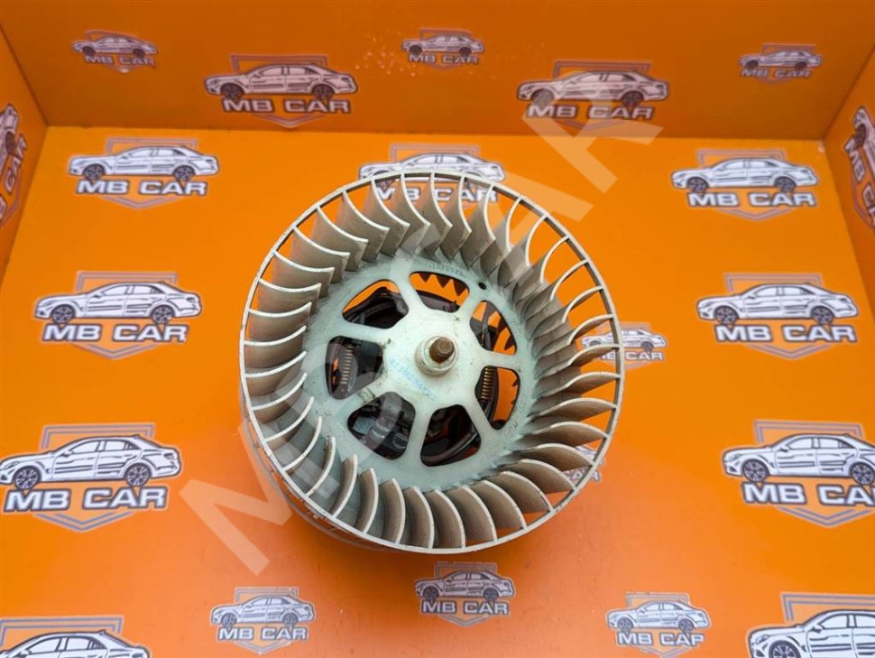 Моторчик отопителя MERCEDES-BENZ VANEO W414 (2001 - 2005) фото 1 &mdash; Разборка Мерседес