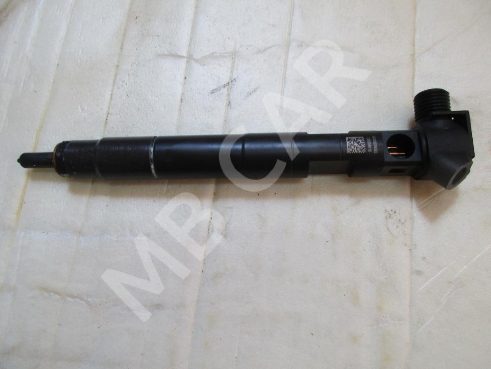 Форсунка ДИЗЕЛЬ MERCEDES-BENZ C-класс W205/S205/C205/A205 (2014 - 2018) фото 1 — Разборка Мерседес