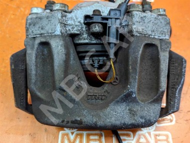 Суппорт передний правый MERCEDES-BENZ CLS-класс C218/X218 рестайлинг (2014 - 2017) — Разборка Мерседес