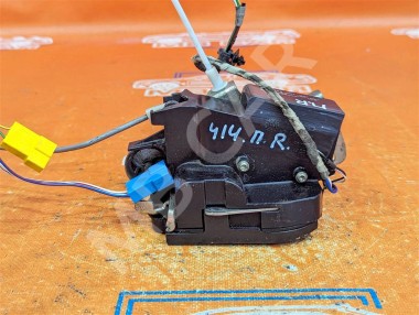 Замок двери передней левой MERCEDES-BENZ VANEO Vaneo 414 — Разборка Мерседес