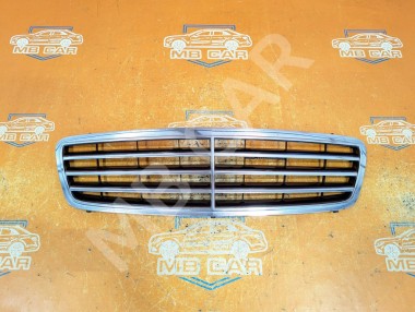Решетка радиатора MERCEDES-BENZ C-класс W203/S203/CL203 рестайлинг (2004 - 2008) — Разборка Мерседес