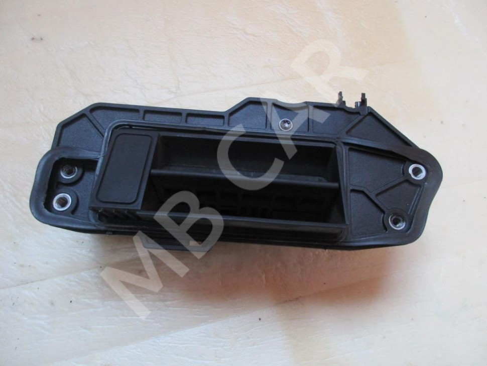 Ручка открытия багажника MERCEDES-BENZ E-класс AMG W211/S211 (2002 - 2006) фото 1 — Разборка Мерседес
