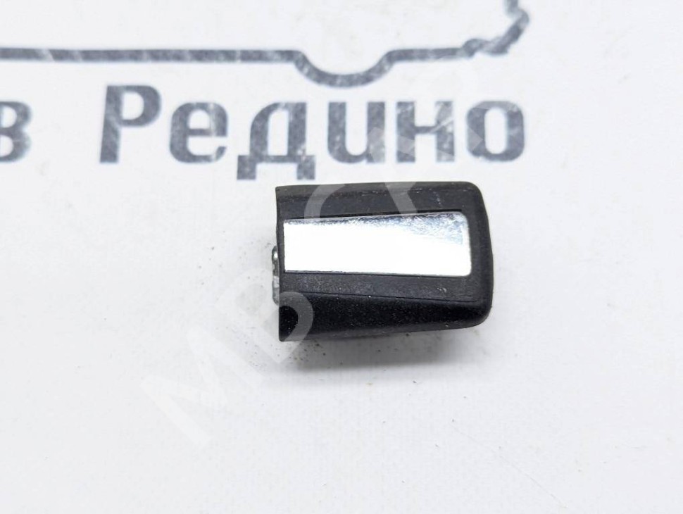 Крышка ручки двери MERCEDES-BENZ W124 W124/S124/C124/A124 (1984 - 1993) фото 1 — Разборка Мерседес