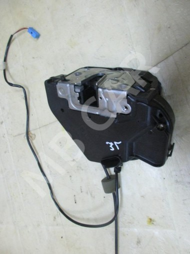 Замок двери задней левой MERCEDES-BENZ CLS-класс C219 (2004 - 2008) — Разборка Мерседес