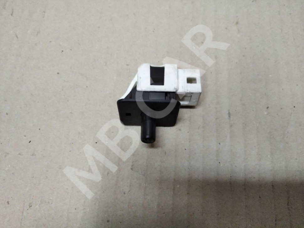 Концевик двери MERCEDES-BENZ E-класс W211/S211 (2002 - 2006) фото 1 — Разборка Мерседес