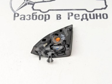 Уголок зеркала MERCEDES-BENZ CLS-класс C218/X218 (2010 - 2014) — Разборка Мерседес