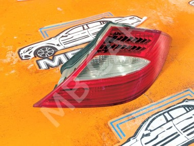 Фонарь задний правый MERCEDES-BENZ CLS-класс C219 (2004 - 2008) &mdash; Разборка Мерседес