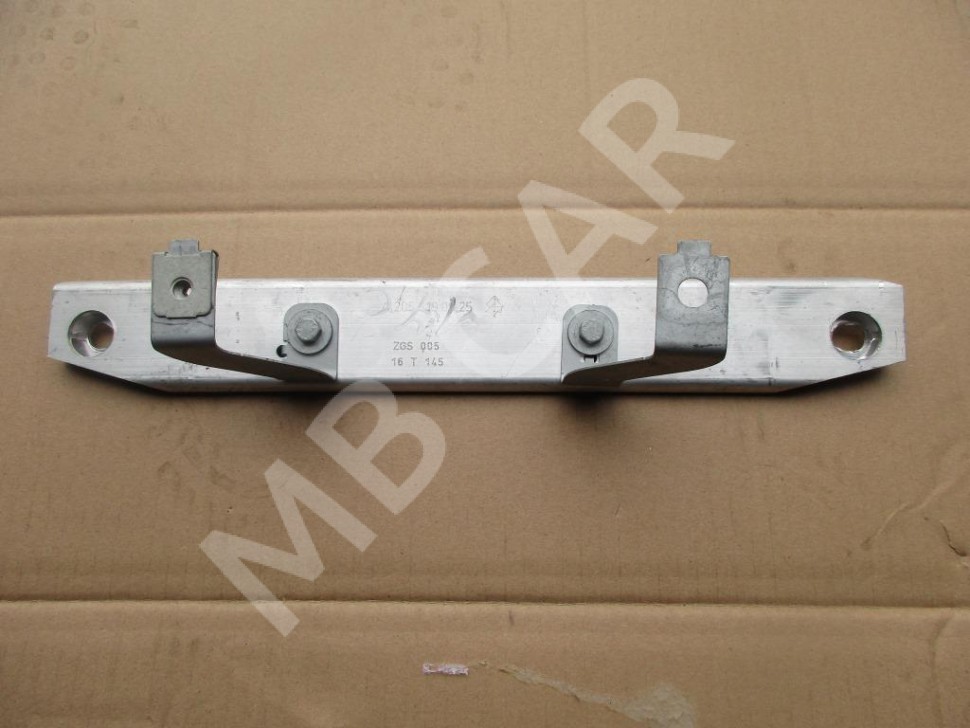 Усилитель пола MERCEDES-BENZ C-класс W205/S205/C205/A205 (2014 - 2018) фото 1 — Разборка Мерседес