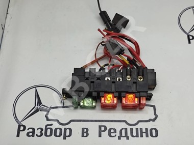 Блок предохранителей MERCEDES-BENZ S-класс W140 (1991 - 1998) — Разборка Мерседес
