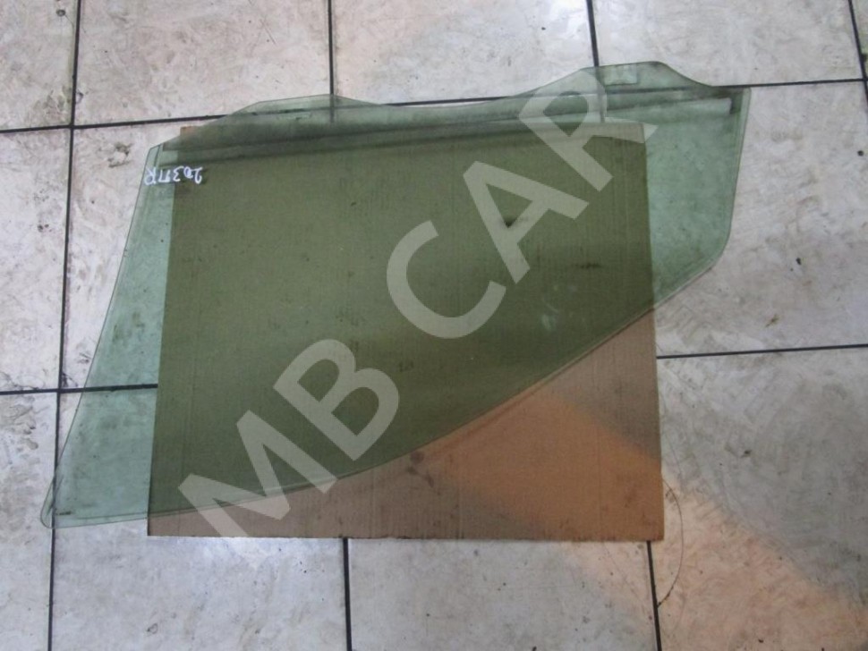 Стекло переднее правое MERCEDES-BENZ C-класс W203/S203/CL203 рестайлинг (2004 - 2008) фото 1 — Разборка Мерседес