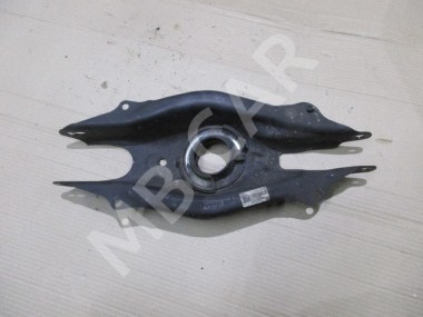 Рычаг задней стойки (лодка) MERCEDES-BENZ C-класс W205/S205/C205/A205 (2014 - 2018) — Разборка Мерседес