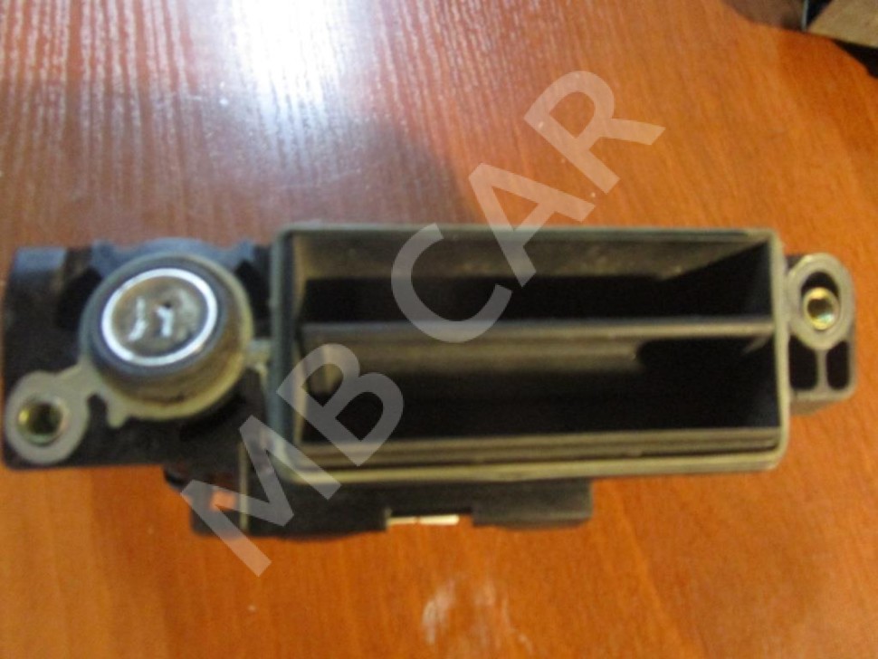 Ручка открытия багажника MERCEDES-BENZ E-класс W211/S211 (2002 - 2006) фото 1 — Разборка Мерседес