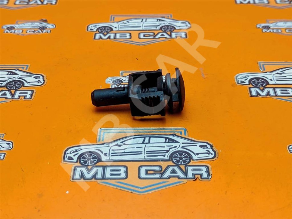 Клипса радиатора MERCEDES-BENZ CLK-класс C209/A209 (2002 - 2005) фото 1 — Разборка Мерседес