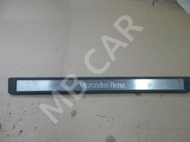 Накладка порога внутренняя MERCEDES-BENZ E-класс W211/S211 (2002 - 2006) — Разборка Мерседес