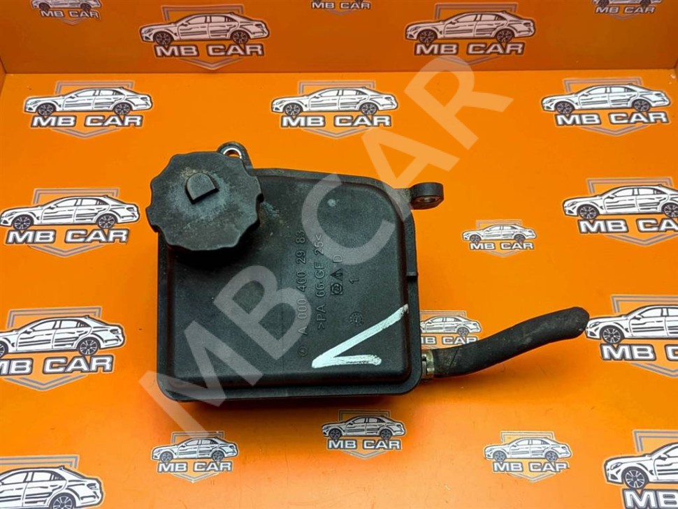 Бачок ГУРа MERCEDES-BENZ C-класс W204/S204/С204 рестайлинг (2011 - 2015) фото 1 — Разборка Мерседес