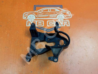 Кронштейн MERCEDES-BENZ GL-класс X166 (2012 - 2016) — Разборка Мерседес