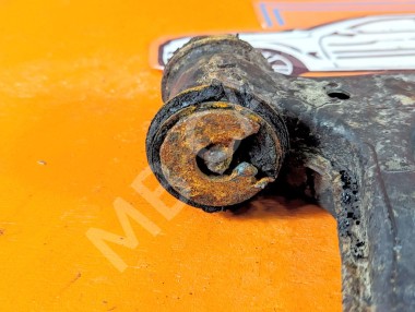 Рычаг передний нижний правый MERCEDES-BENZ C-класс W202/S202 (1993 - 1997) &mdash; Разборка Мерседес