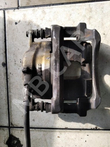 Суппорт передний правый MERCEDES-BENZ CLA-класс C117/X117 (2013 - 2016) — Разборка Мерседес