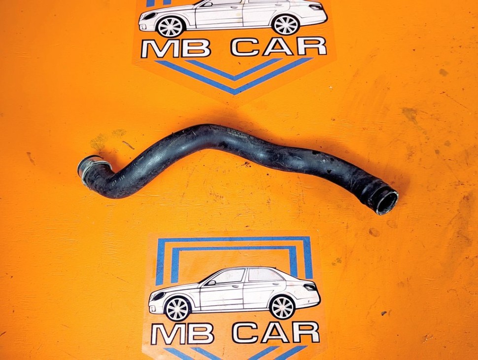 Патрубок радиатора MERCEDES-BENZ E-класс W211/S211 рестайлинг (2006 - 2009) фото 1 &mdash; Разборка Мерседес