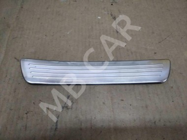 Накладка порога внутренняя MERCEDES-BENZ CLA-класс C117/X117 (2013 - 2016) — Разборка Мерседес