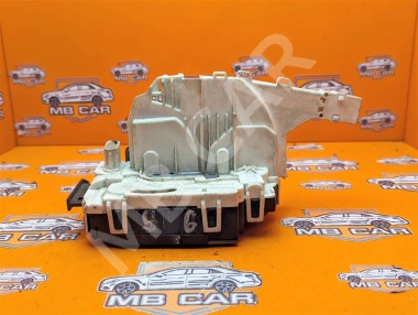 Замок двери передней правой MERCEDES-BENZ Sprinter w906 — Разборка Мерседес