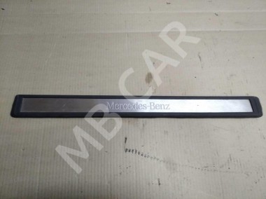 Накладка порога внутренняя MERCEDES-BENZ E-класс W211/S211 (2002 - 2006) — Разборка Мерседес