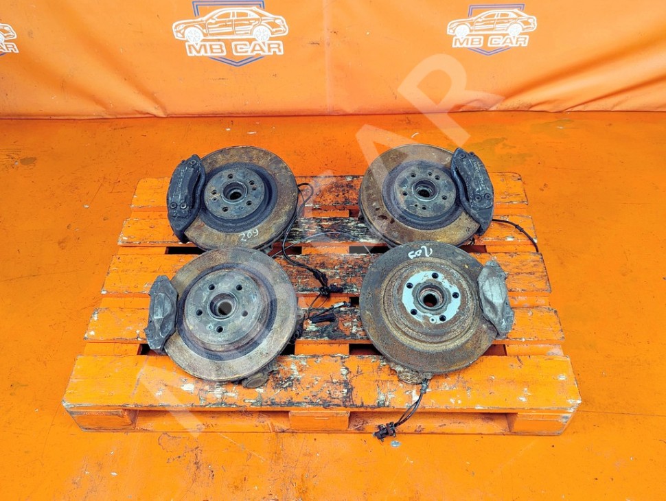 Комплект тормозов MERCEDES-BENZ M-класс W163 рестайлинг (2001 - 2005) фото 1 &mdash; Разборка Мерседес