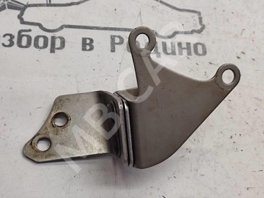 Кронштейн катализатора MERCEDES-BENZ E-класс W213/S213/C238/A238 (2016 - 2021) — Разборка Мерседес